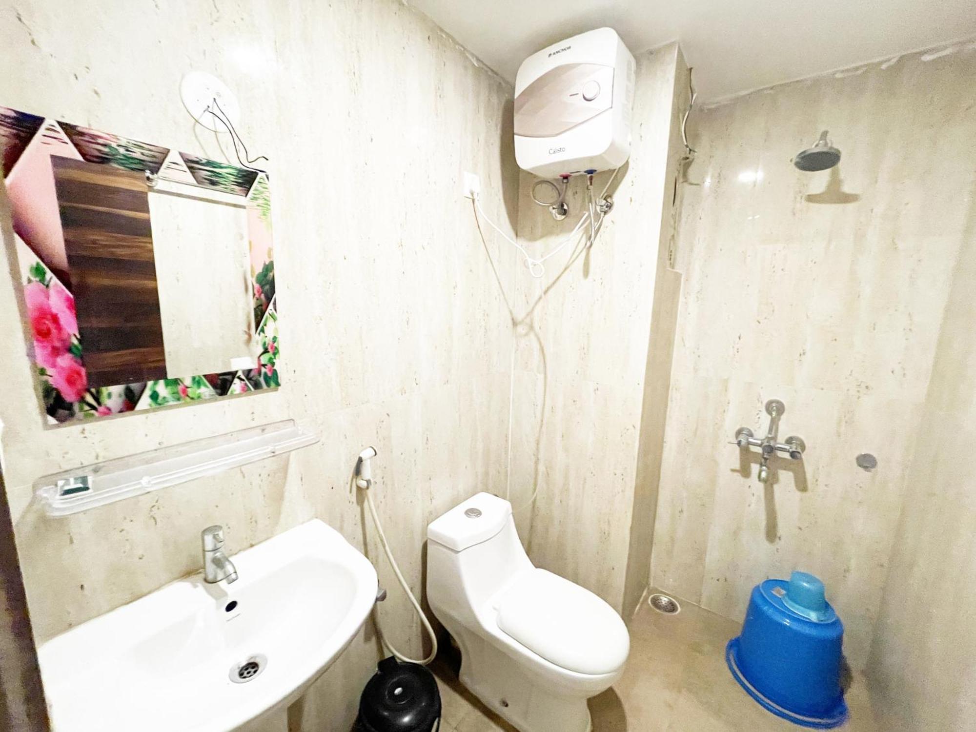 R- R Near Sea-beach-&-temple, With Balcony, & Wifi-lift-restaurant ,fully-air-conditioned With Upi And Card Payment Facility Hotel Puri